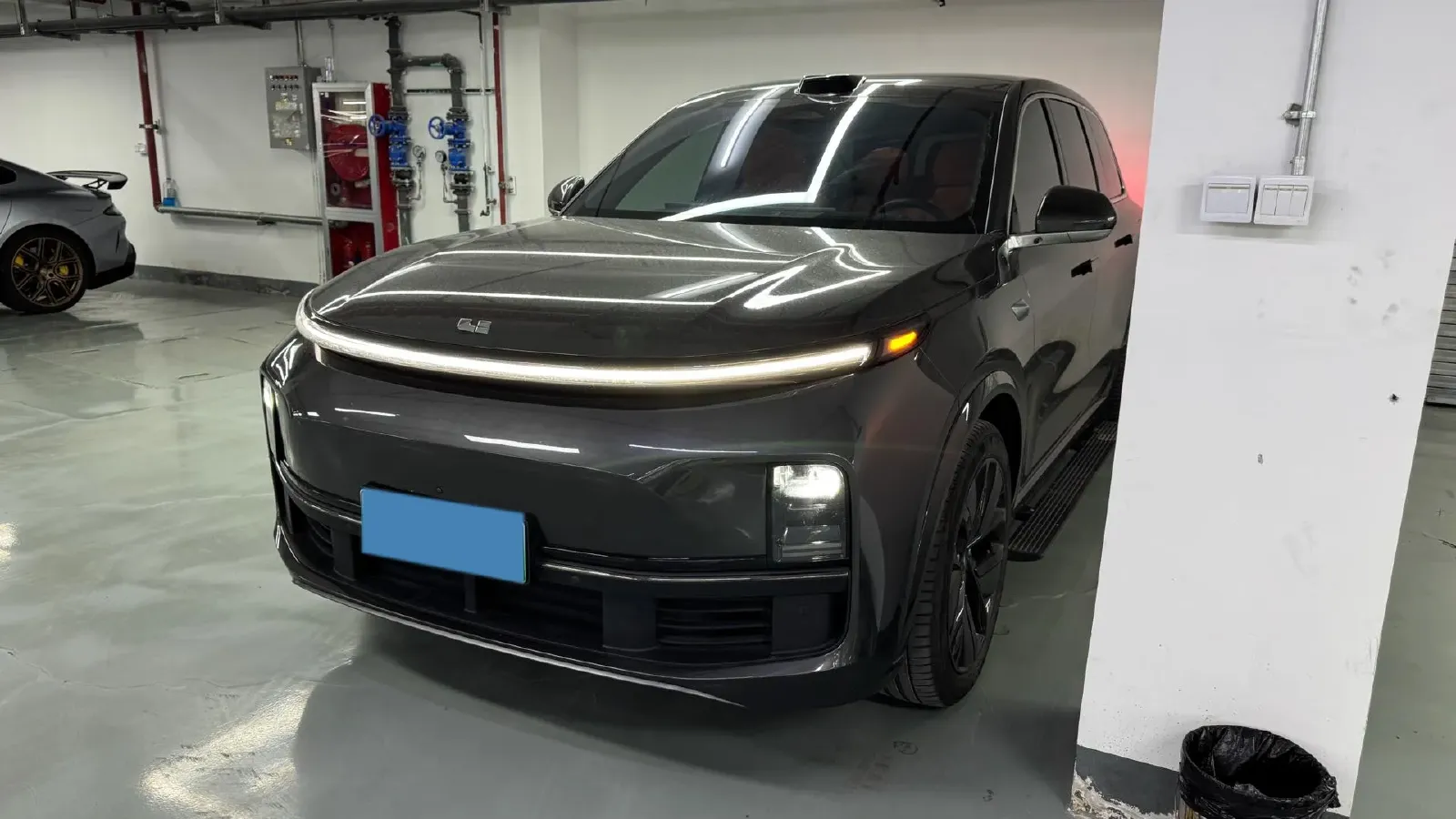 2022 Li L9 Range Extended 154HP REEV 42.6KWH,autocango,china used car exporter,china ev exporter,chinese used car exporter,chinese used ev exporter