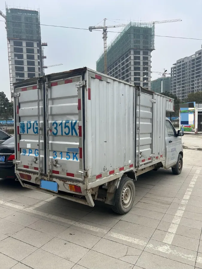 2019 WuLing RongGuang New Truck 1.5L 107HP L4 5MT,autocango,china used car exporter,china ev exporter,chinese used car exporter,chinese used ev exporter