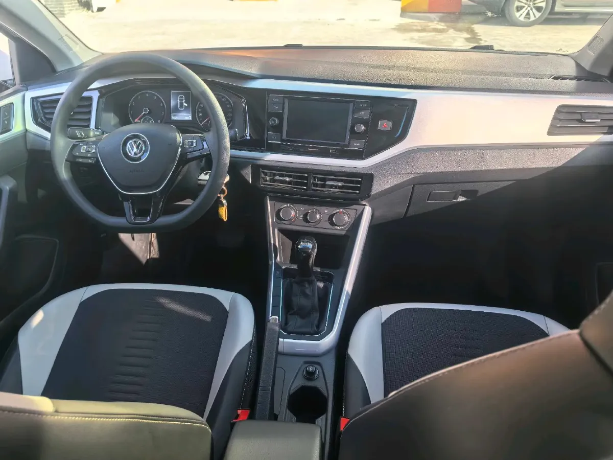 2019 Volkswagen Polo 1.5L 113HP L4 6AT,autocango,china used car exporter,china ev exporter,chinese used car exporter,chinese used ev exporter