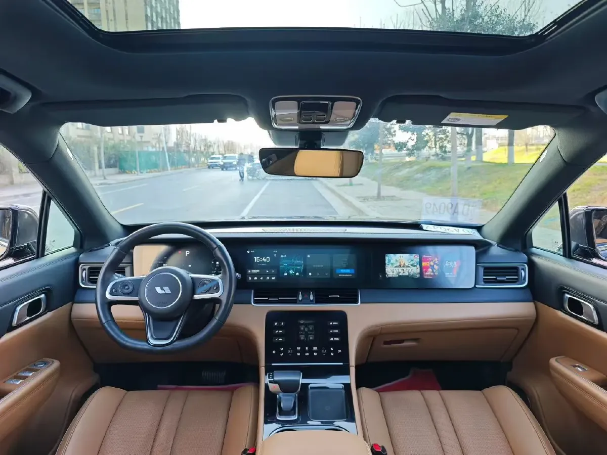 2020 Li ONE Range Extended 131HP REEV 40.5KWH,autocango,china used car exporter,china ev exporter,chinese used car exporter,chinese used ev exporter