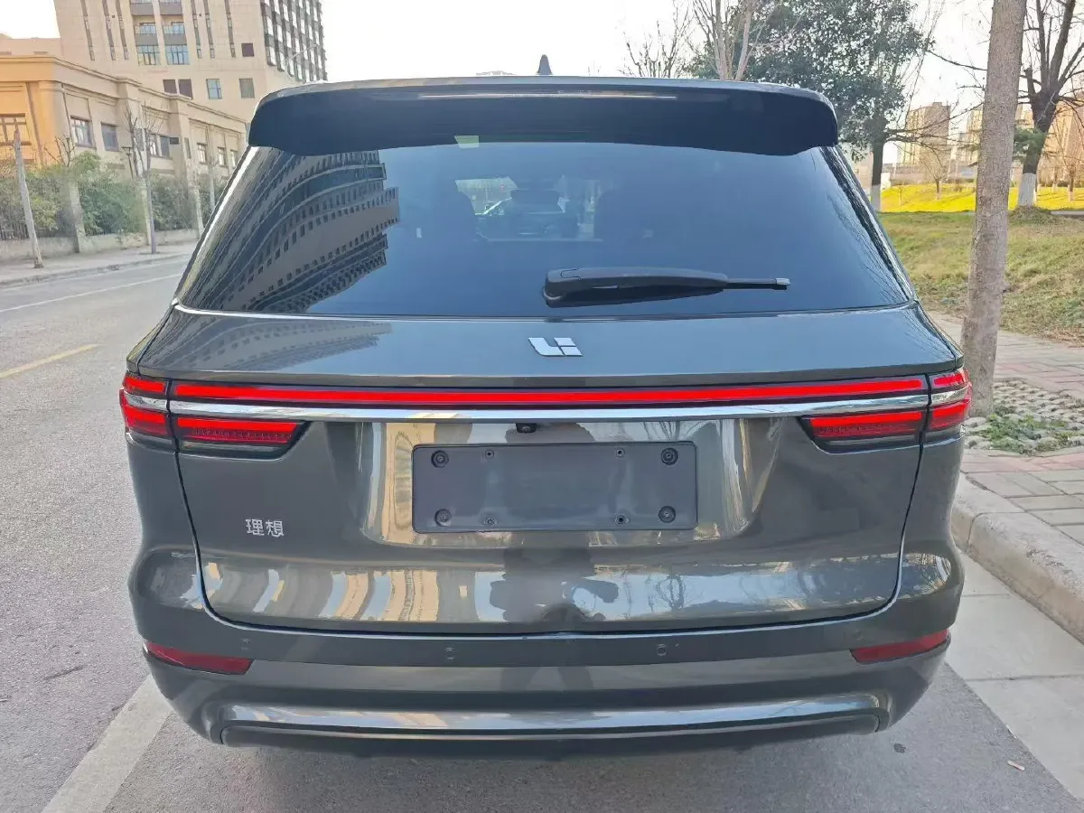 2020 Li ONE Range Extended 131HP REEV 40.5KWH,autocango,china used car exporter,china ev exporter,chinese used car exporter,chinese used ev exporter