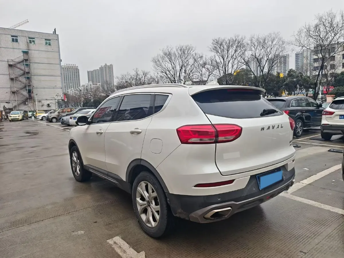 2019 Haval H6 2.0T 197HP L4 7DCT,autocango,china used car exporter,china ev exporter,chinese used car exporter,chinese used ev exporter
