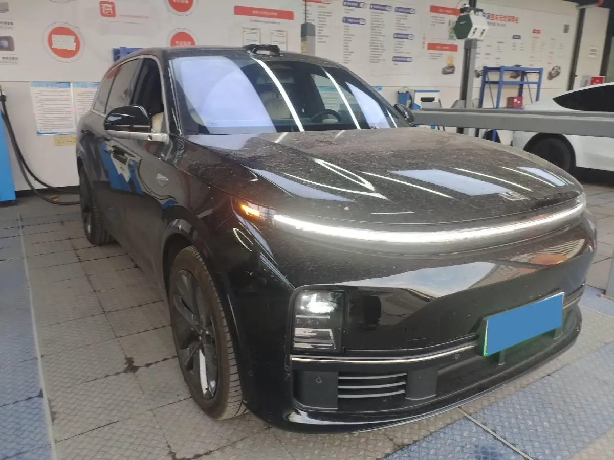 2024 Li L8 Range Extended 154HP REEV 42.8KWH,autocango,china used car exporter,china ev exporter,chinese used car exporter,chinese used ev exporter