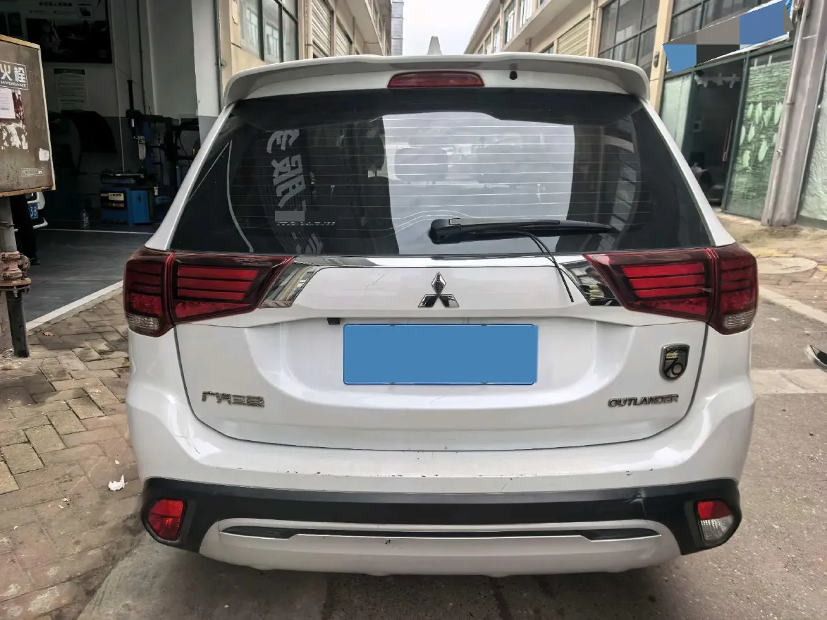 2019 Mitsubishi Outlander 2.0L 166HP L4 CVT,autocango,china used car exporter,china ev exporter,chinese used car exporter,chinese used ev exporter