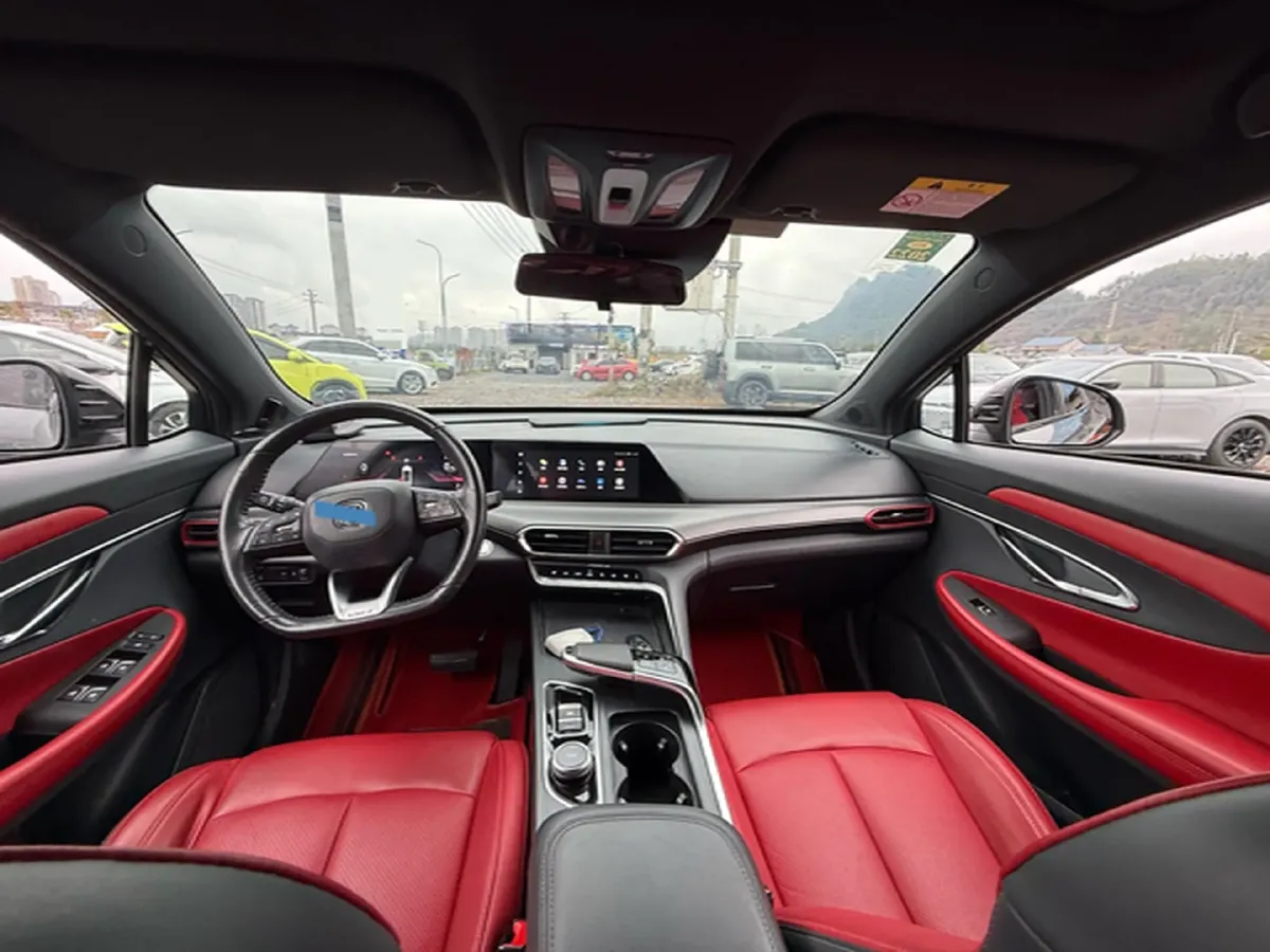 2020 ChangAn UNI-T 1.5T 180HP L4 7DCT,autocango,china used car exporter,china ev exporter,chinese used car exporter,chinese used ev exporter