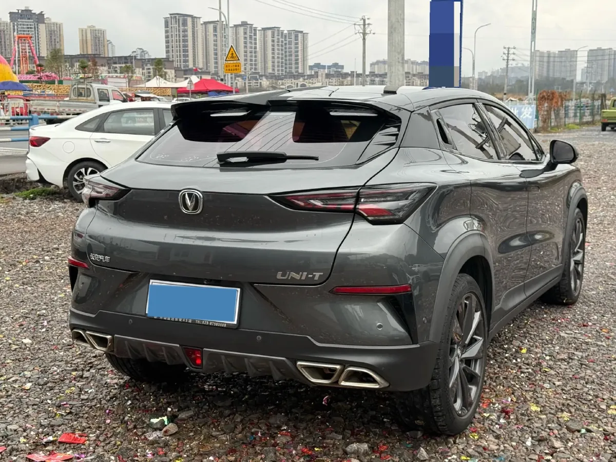 2020 ChangAn UNI-T 1.5T 180HP L4 7DCT,autocango,china used car exporter,china ev exporter,chinese used car exporter,chinese used ev exporter