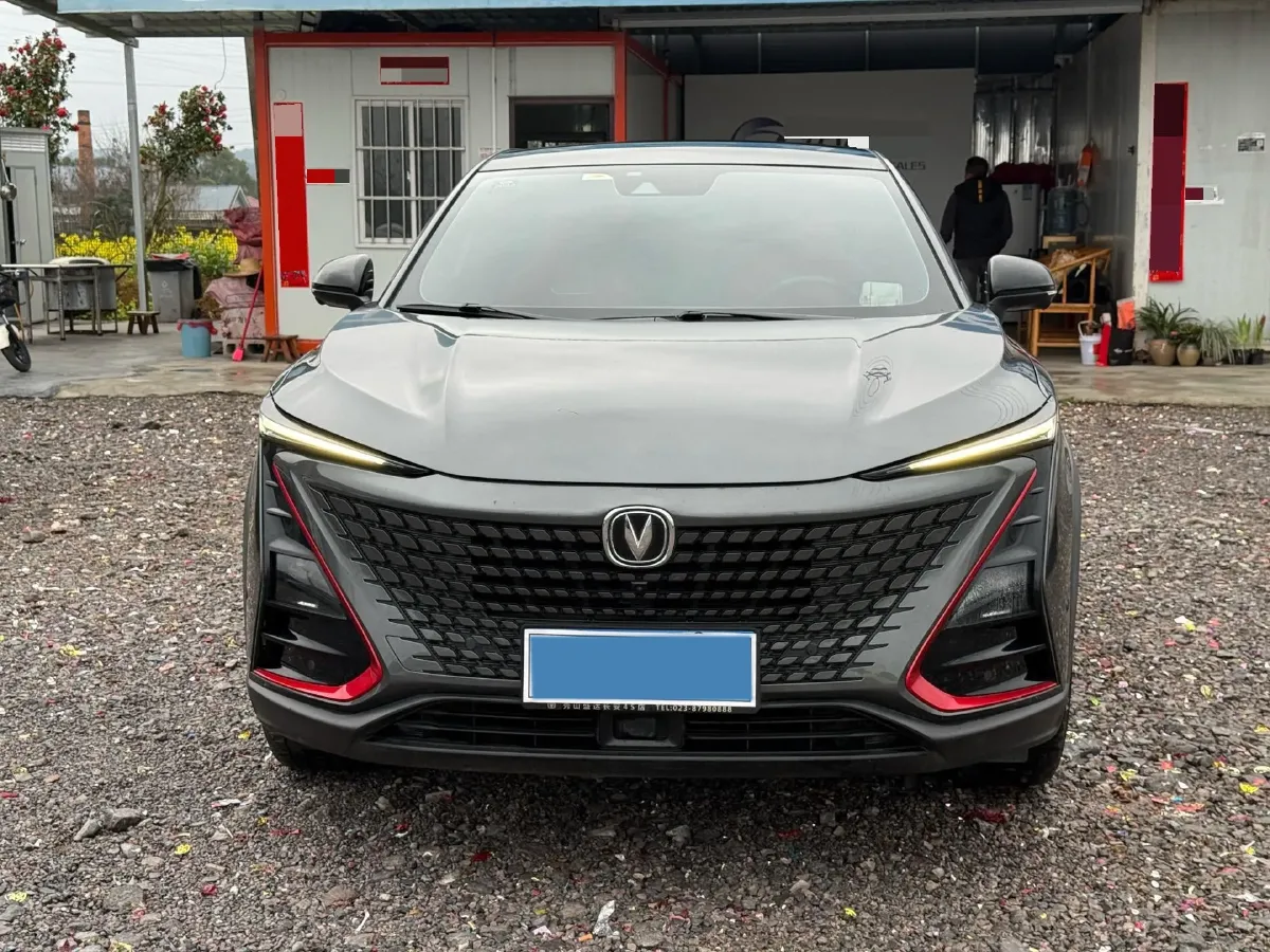 2020 ChangAn UNI-T 1.5T 180HP L4 7DCT,autocango,china used car exporter,china ev exporter,chinese used car exporter,chinese used ev exporter