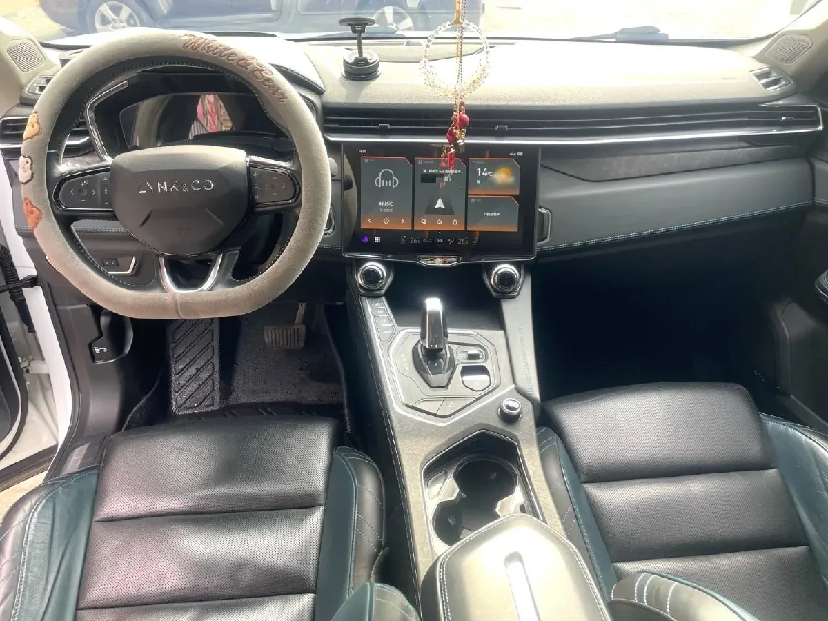 2020 LYNK&CO 05 2.0T 254HP L4 8AT,autocango,china used car exporter,china ev exporter,chinese used car exporter,chinese used ev exporter