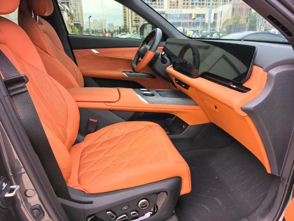 2025 ChangAn CS75 Plus 1.5T 192HP L4 8AT,autocango,china used car exporter,china ev exporter,chinese used car exporter,chinese used ev exporter