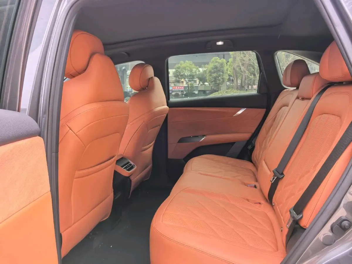 2025 ChangAn CS75 Plus 1.5T 192HP L4 8AT,autocango,china used car exporter,china ev exporter,chinese used car exporter,chinese used ev exporter