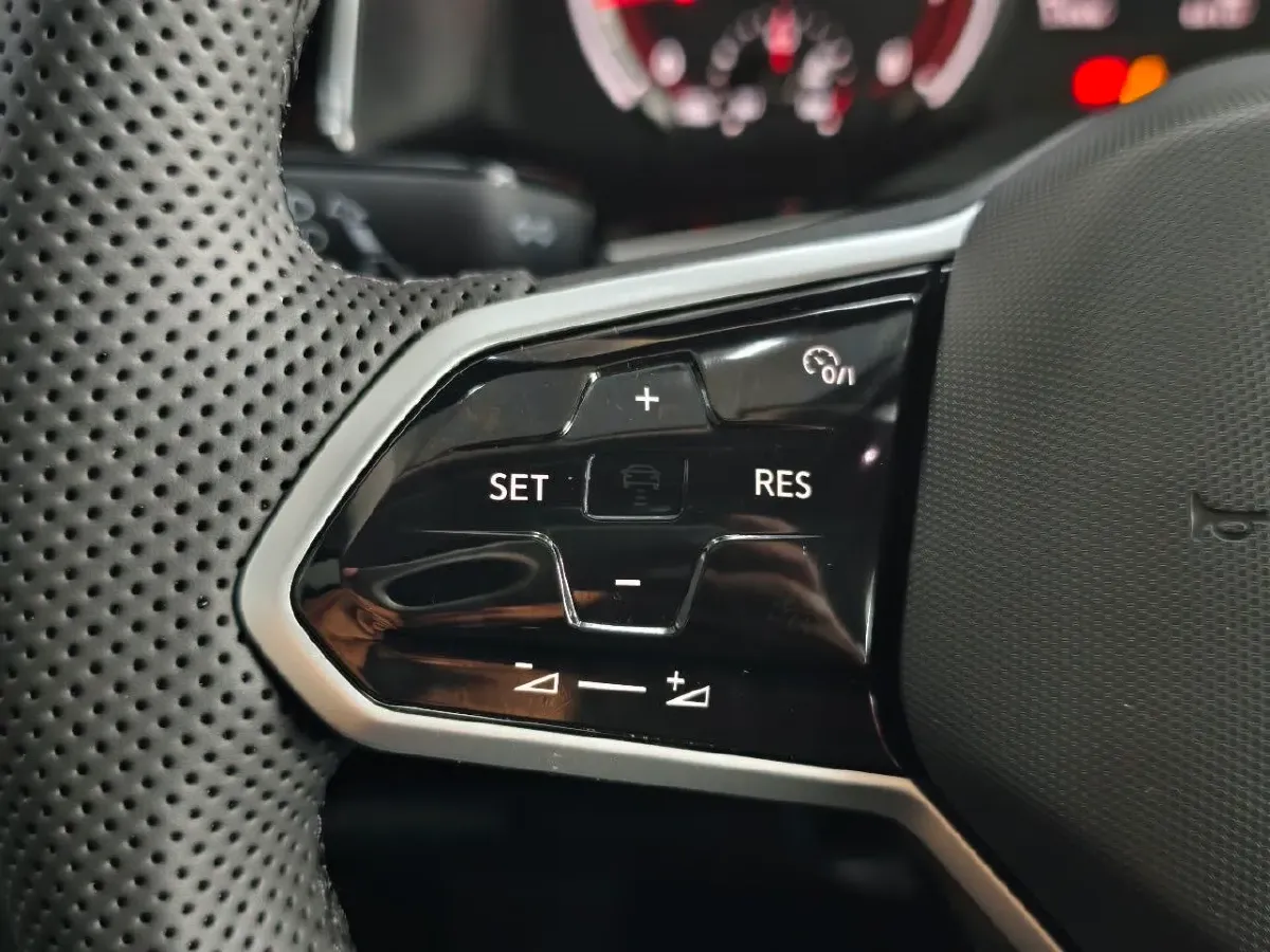 2022 Volkswagen Tayron 1.4T 150HP L4 7DCT,autocango,china used car exporter,china ev exporter,chinese used car exporter,chinese used ev exporter