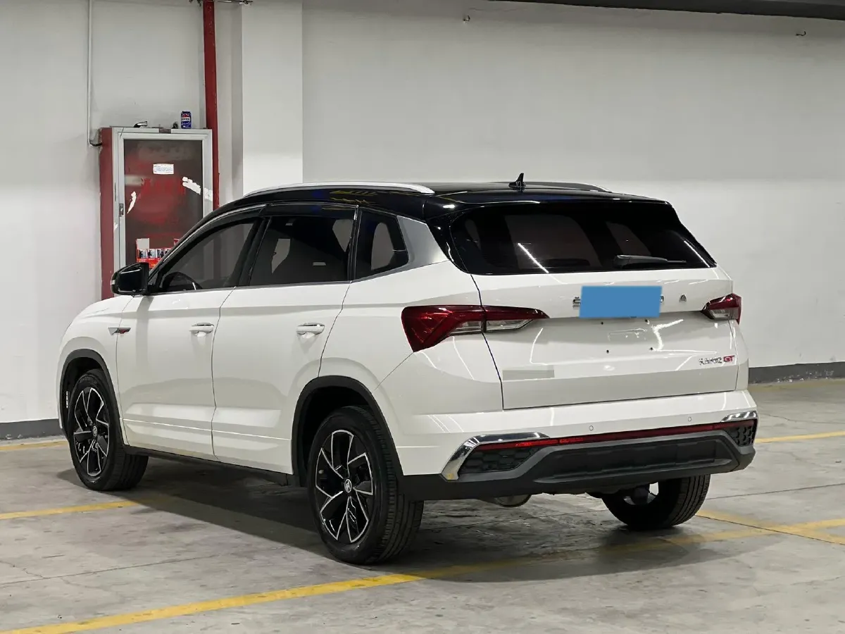 2022 Skoda Kamiq 1.5L 112HP L4 6AT,autocango,china used car exporter,china ev exporter,chinese used car exporter,chinese used ev exporter