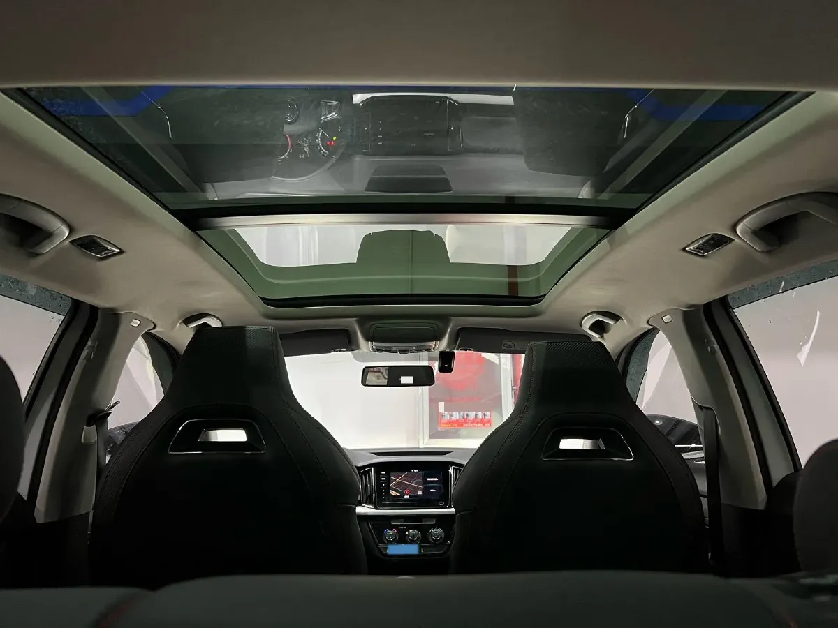 2022 Skoda Kamiq 1.5L 112HP L4 6AT,autocango,china used car exporter,china ev exporter,chinese used car exporter,chinese used ev exporter