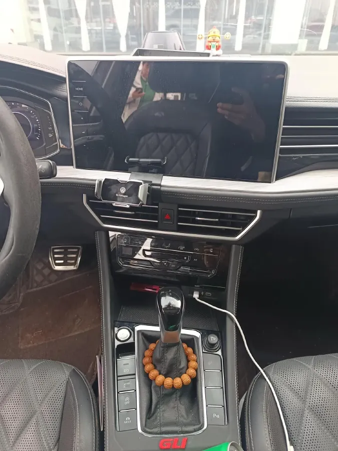 2023 Volkswagen Sagitar 1.5T 160HP L4 7DCT,autocango,china used car exporter,china ev exporter,chinese used car exporter,chinese used ev exporter