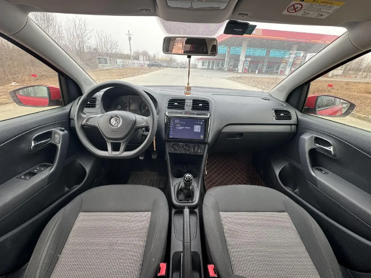 2016 Volkswagen Polo 1.4L 90HP L4 5MT,autocango,china used car exporter,china ev exporter,chinese used car exporter,chinese used ev exporter