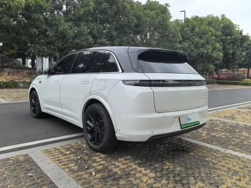 2023 Li L7 Range Extended 154HP REEV 40.9KWH,autocango,china used car exporter,china ev exporter,chinese used car exporter,chinese used ev exporter