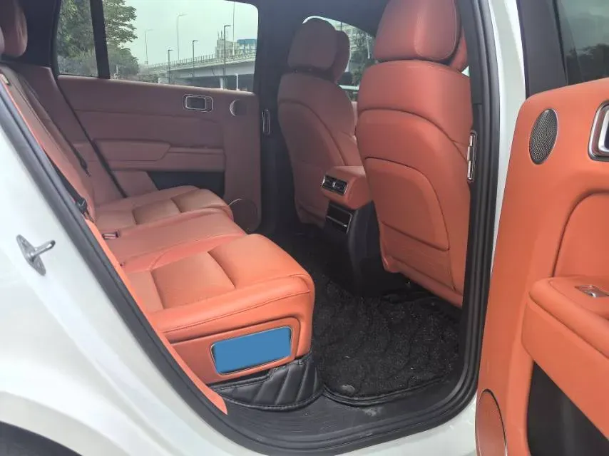 2023 Li L7 Range Extended 154HP REEV 40.9KWH,autocango,china used car exporter,china ev exporter,chinese used car exporter,chinese used ev exporter