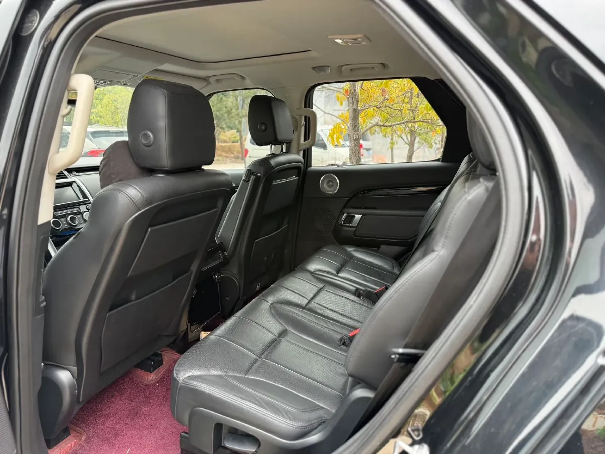 2018 Land Rover Discovery 3.0T 340HP V6 8AT,autocango,china used car exporter,china ev exporter,chinese used car exporter,chinese used ev exporter