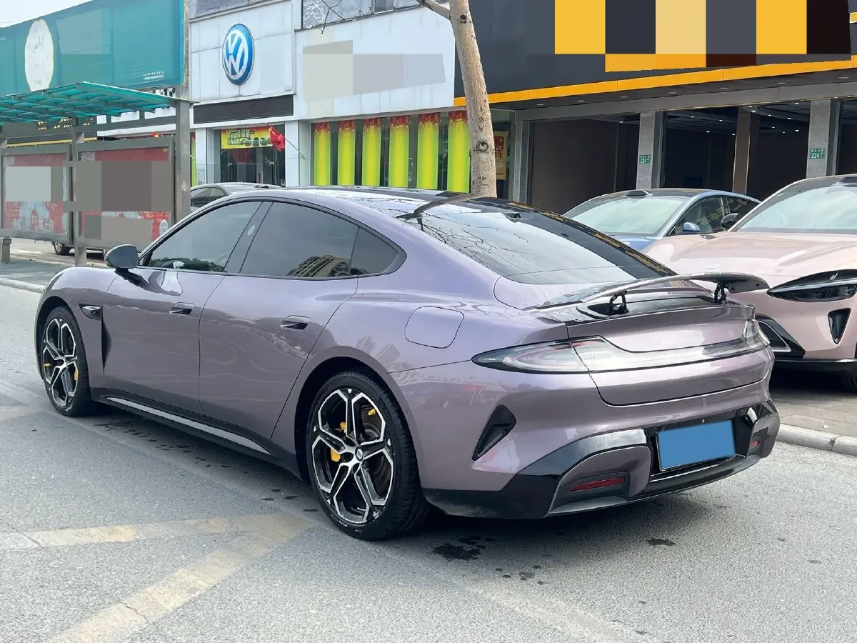 2024 MI SU7 BEV 73.6KWH,autocango,china used car exporter,china ev exporter,chinese used car exporter,chinese used ev exporter