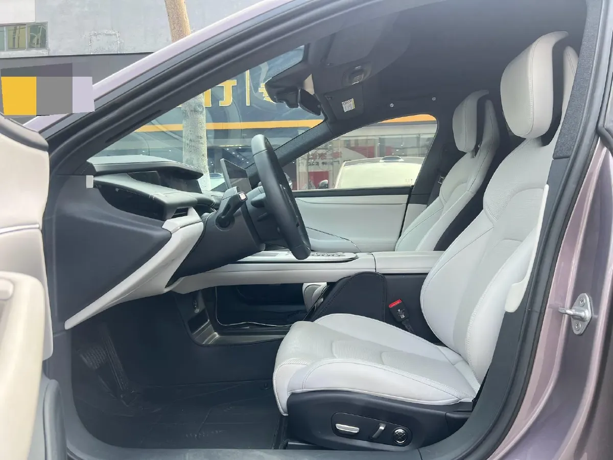 2024 MI SU7 BEV 73.6KWH,autocango,china used car exporter,china ev exporter,chinese used car exporter,chinese used ev exporter