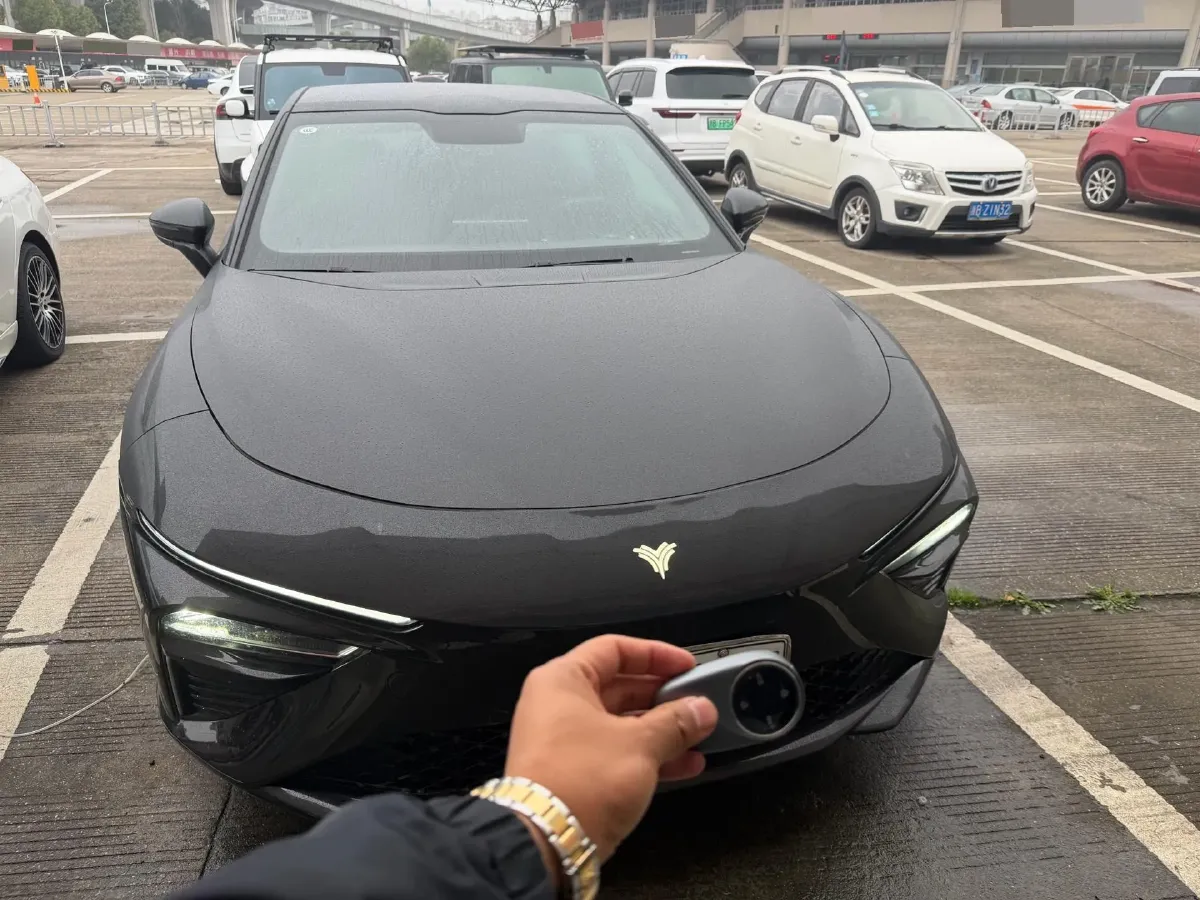 2022 Neta S BEV 84.5KWH,autocango,china used car exporter,china ev exporter,chinese used car exporter,chinese used ev exporter