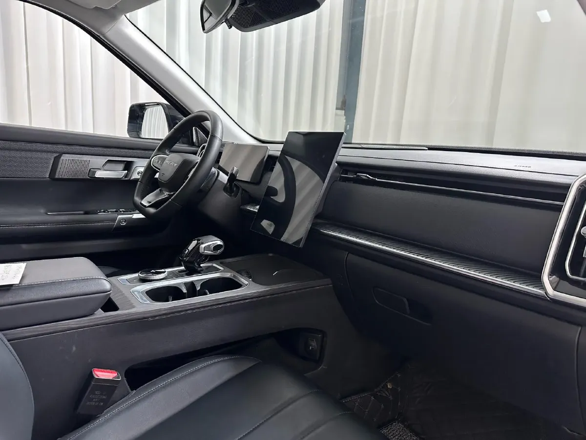 2023 Chery Exploration 06 1.6T 197HP L4 7DCT,autocango,china used car exporter,china ev exporter,chinese used car exporter,chinese used ev exporter