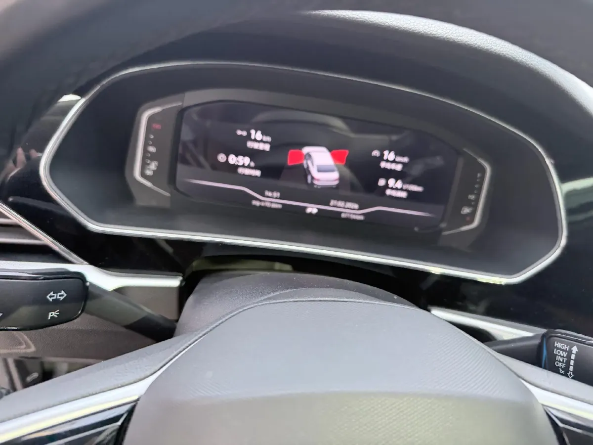 2023 Volkswagen Passat 2.0T 186HP L4 7DCT,autocango,china used car exporter,china ev exporter,chinese used car exporter,chinese used ev exporter