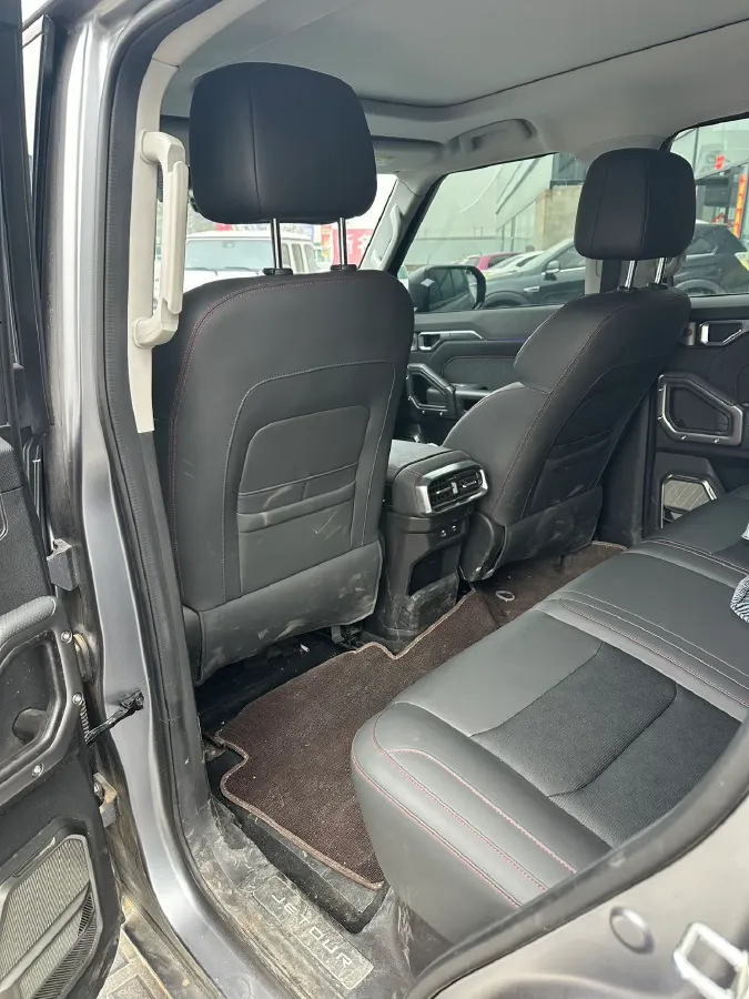 2025 Jetour Traveller 2.0T 254HP L4 7DCT,autocango,china used car exporter,china ev exporter,chinese used car exporter,chinese used ev exporter