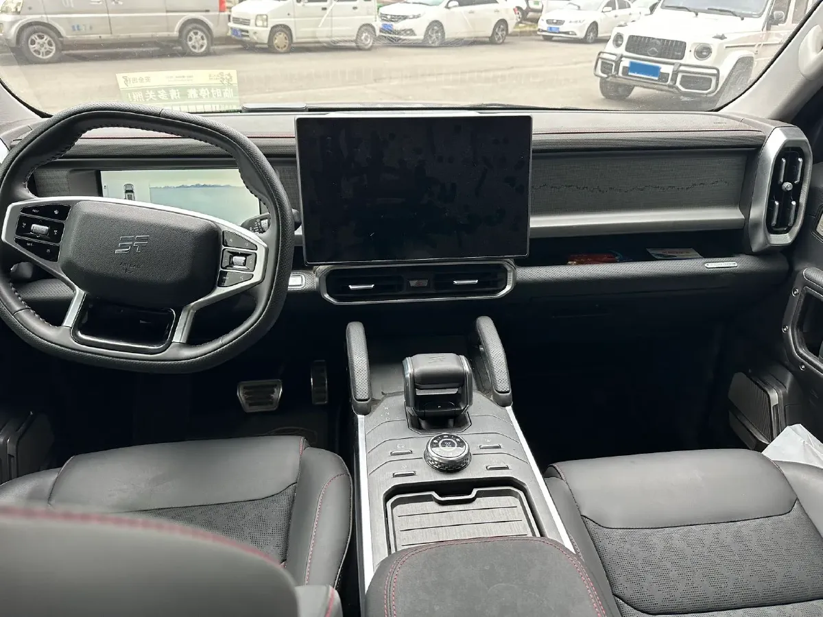 2025 Jetour Traveller 2.0T 254HP L4 7DCT,autocango,china used car exporter,china ev exporter,chinese used car exporter,chinese used ev exporter