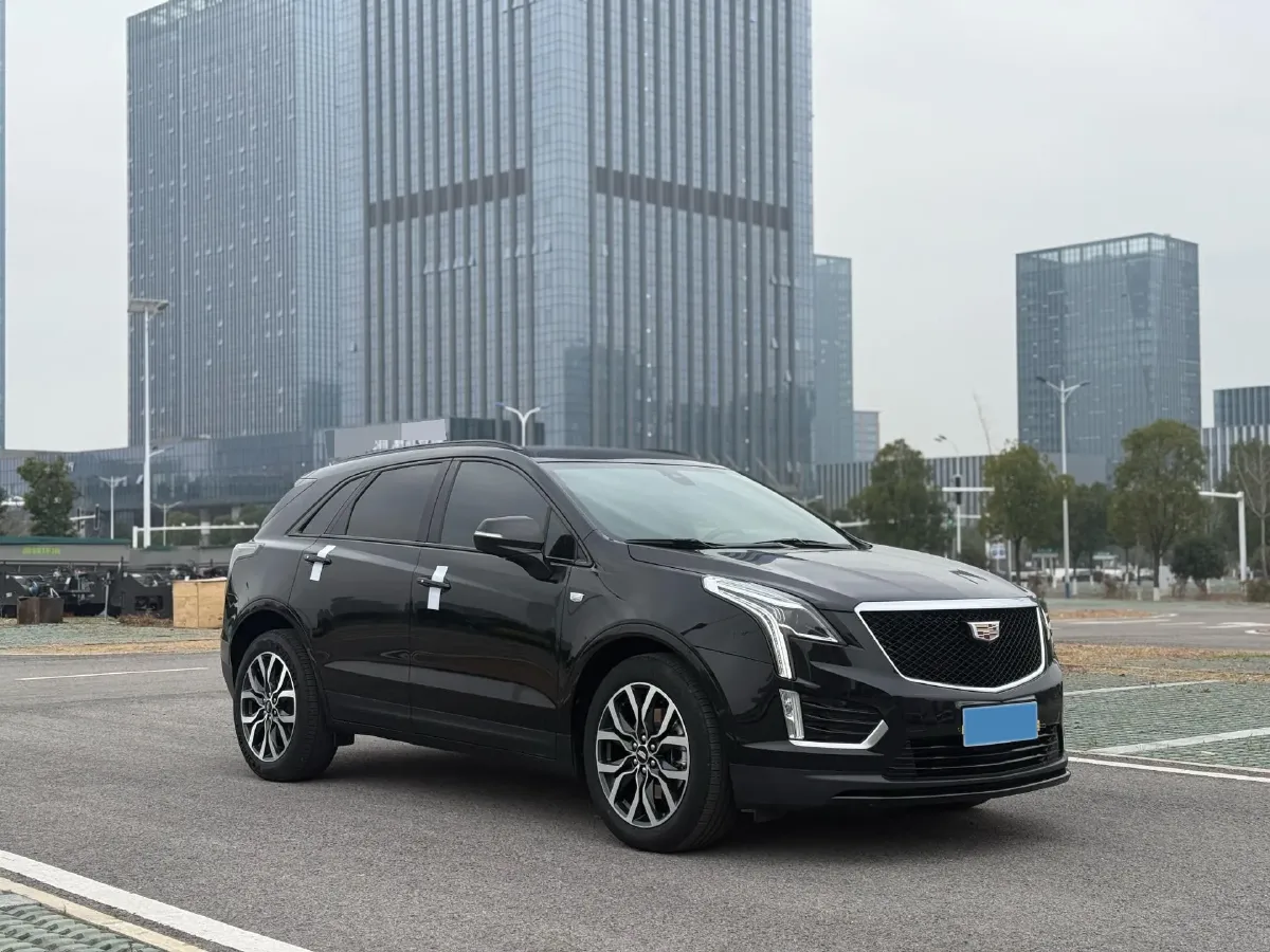 2022 Cadillac XT5 2.0T 237HP L4 9AT,autocango,china used car exporter,china ev exporter,chinese used car exporter,chinese used ev exporter