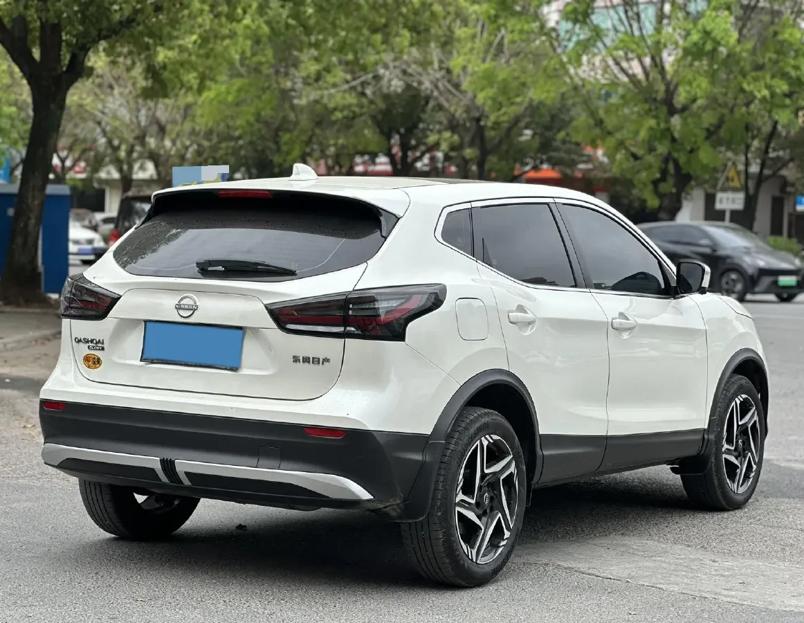 2025 Nissan Qashqai 2.0L 151HP L4 CVT,autocango,china used car exporter,china ev exporter,chinese used car exporter,chinese used ev exporter