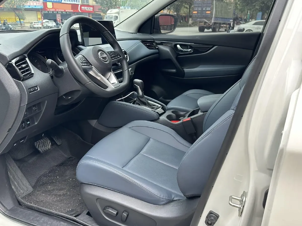 2025 Nissan Qashqai 2.0L 151HP L4 CVT,autocango,china used car exporter,china ev exporter,chinese used car exporter,chinese used ev exporter