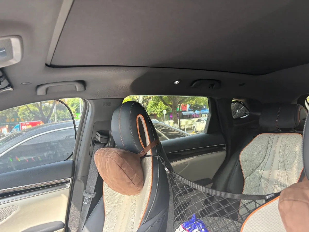 2022 Geely JiaJi 1.5T 177HP L3 7DCT PHEV 15.5KWH,autocango,china used car exporter,china ev exporter,chinese used car exporter,chinese used ev exporter