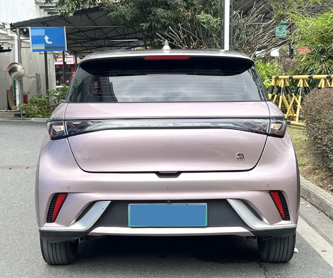 2021 Ford Escort 1.5L 122HP L3 6AT,autocango,china used car exporter,china ev exporter,chinese used car exporter,chinese used ev exporter
