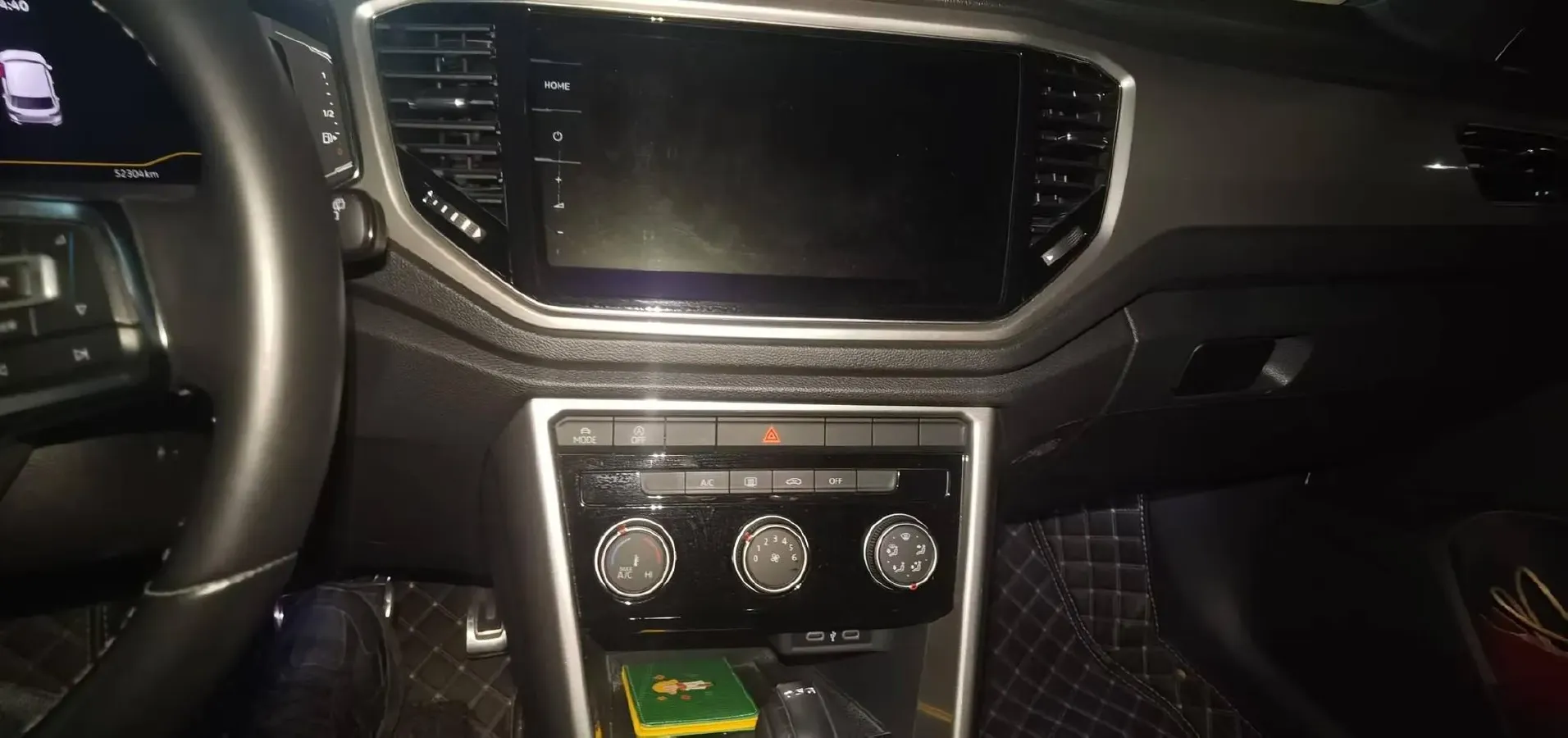 2021 Volkswagen T-Roc 1.4T 150HP L4 7DCT,autocango,china used car exporter,china ev exporter,chinese used car exporter,chinese used ev exporter