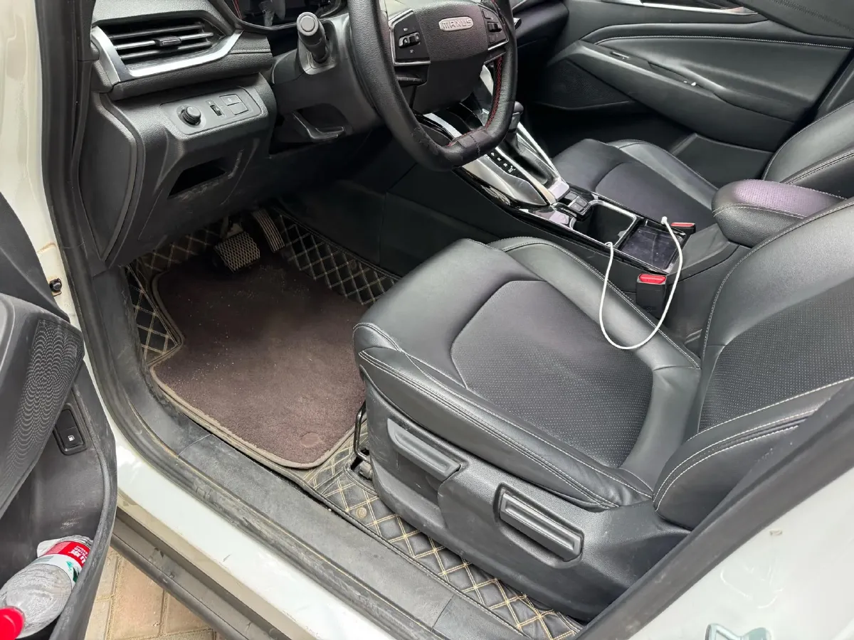 2021 MAXUS G50 1.5T 169HP L4 7DCT,autocango,china used car exporter,china ev exporter,chinese used car exporter,chinese used ev exporter