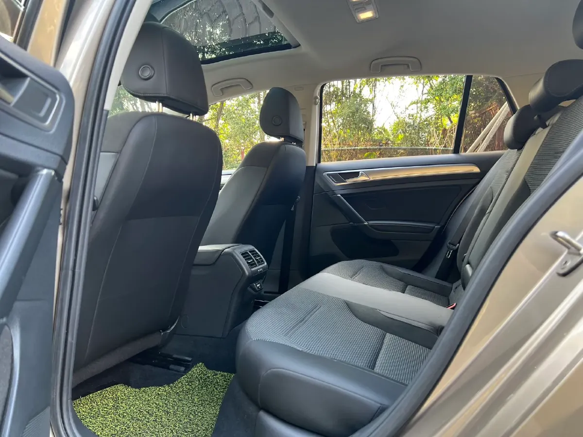 2020 Volkswagen Golf 1.4T 150HP L4 7DCT,autocango,china used car exporter,china ev exporter,chinese used car exporter,chinese used ev exporter