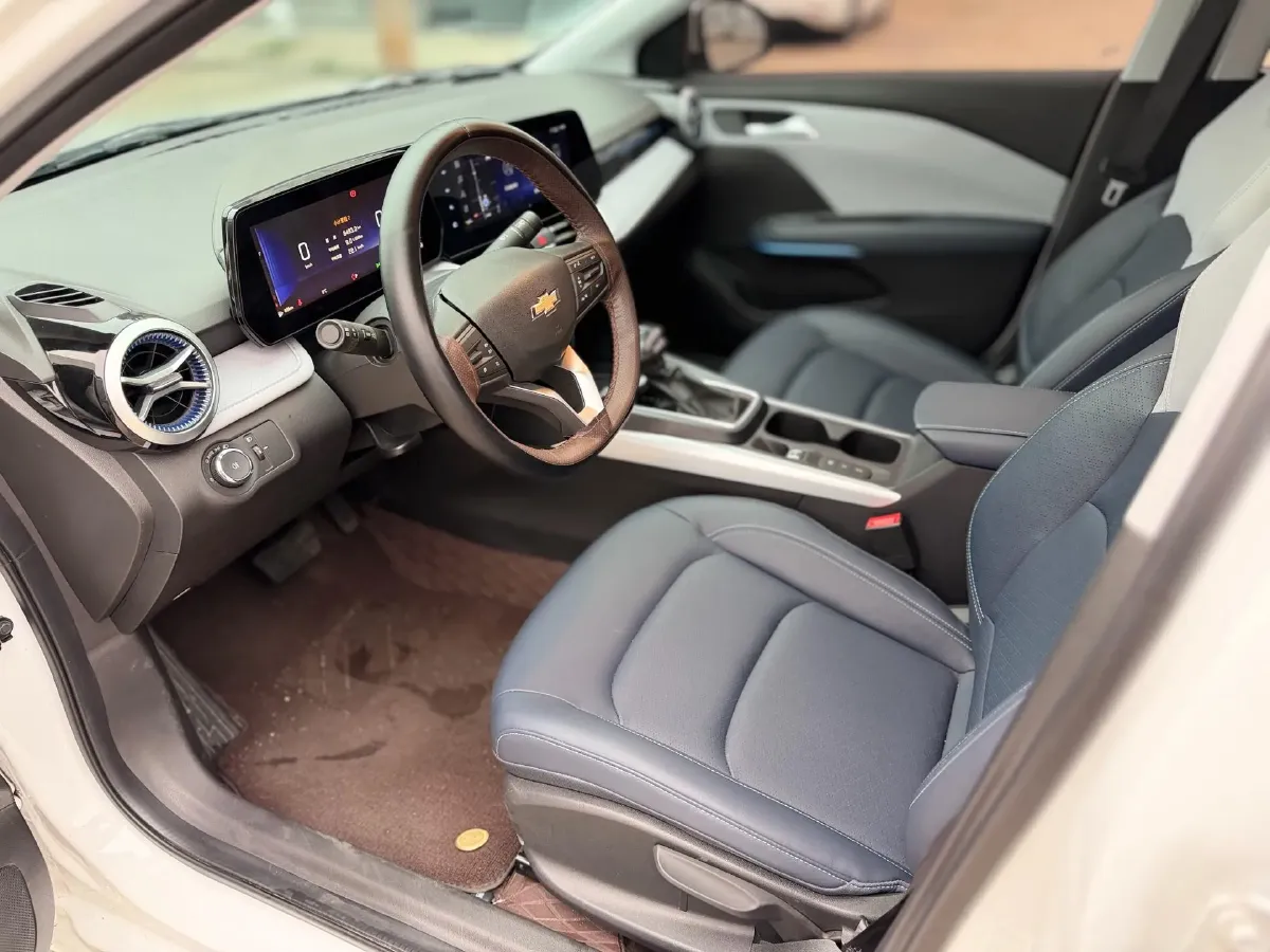 2024 Chevrolet Monza 1.5L 113HP L4 6DCT,autocango,china used car exporter,china ev exporter,chinese used car exporter,chinese used ev exporter