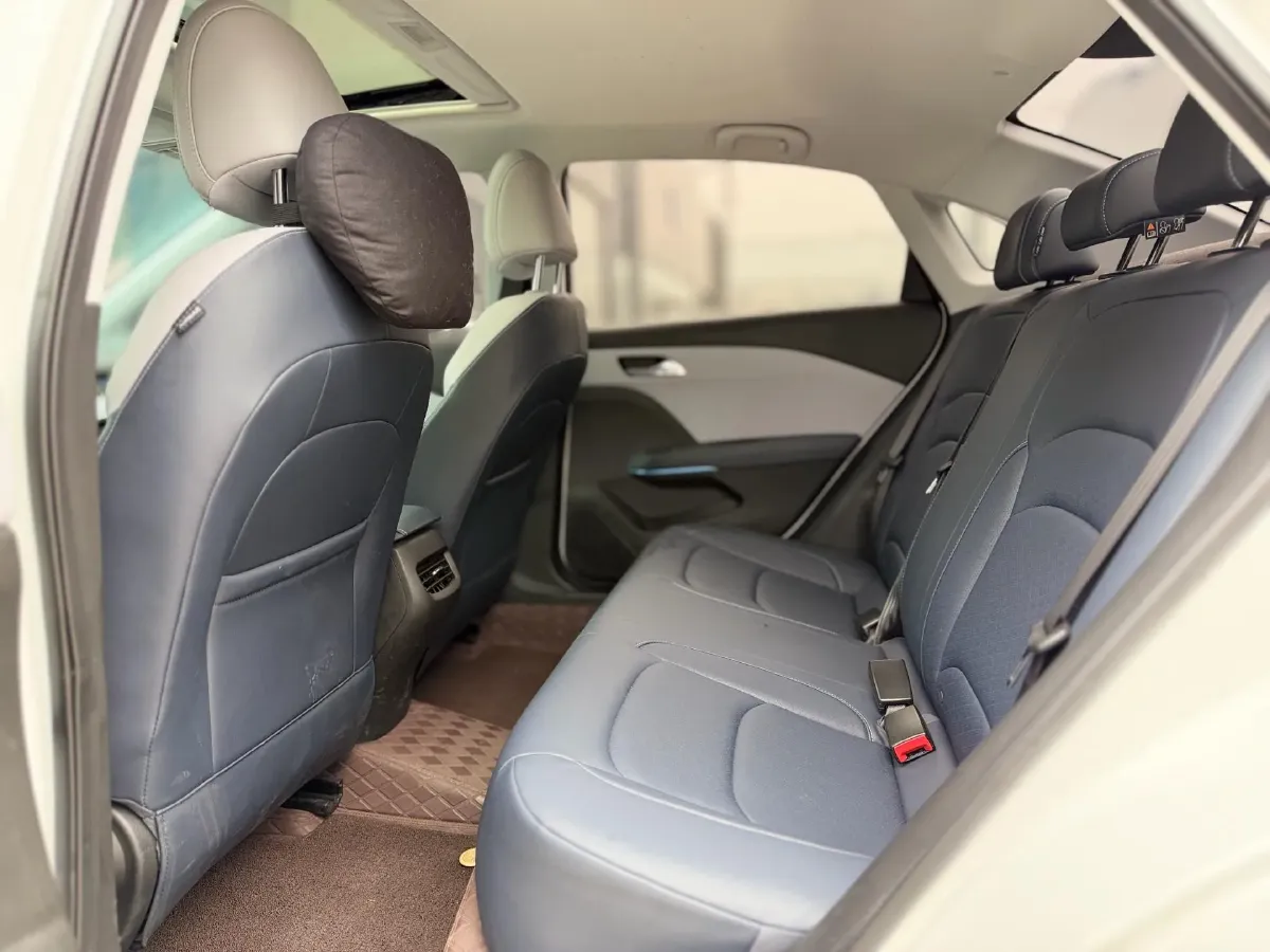 2024 Chevrolet Monza 1.5L 113HP L4 6DCT,autocango,china used car exporter,china ev exporter,chinese used car exporter,chinese used ev exporter