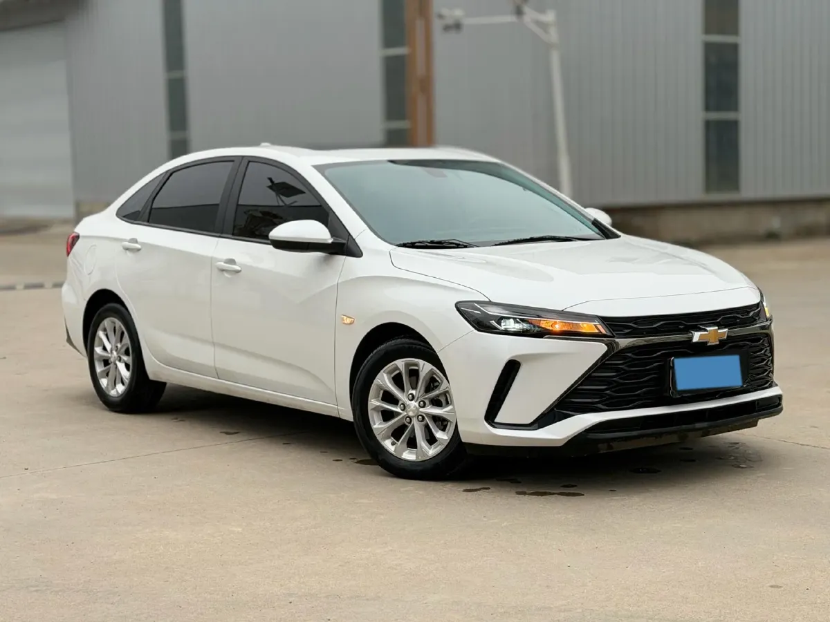 2024 Chevrolet Monza 1.5L 113HP L4 6DCT,autocango,china used car exporter,china ev exporter,chinese used car exporter,chinese used ev exporter