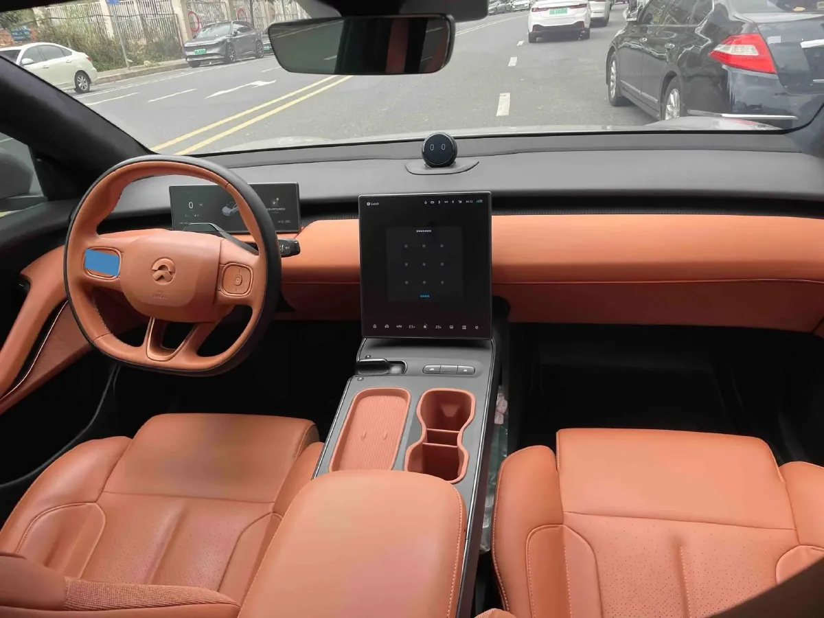 2022 JunTian HeiWuShi Youth 2.0T 203HP L4 6AT,autocango,china used car exporter,china ev exporter,chinese used car exporter,chinese used ev exporter