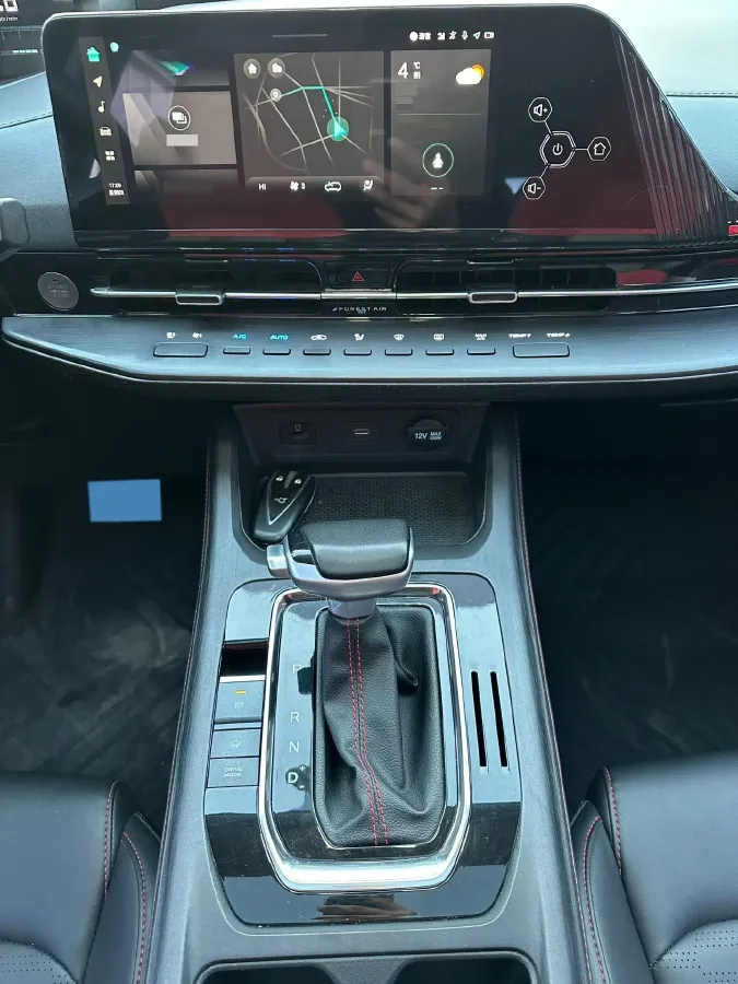 2022 ChangAn UNI-V 1.5T 188HP L4 7DCT,autocango,china used car exporter,china ev exporter,chinese used car exporter,chinese used ev exporter