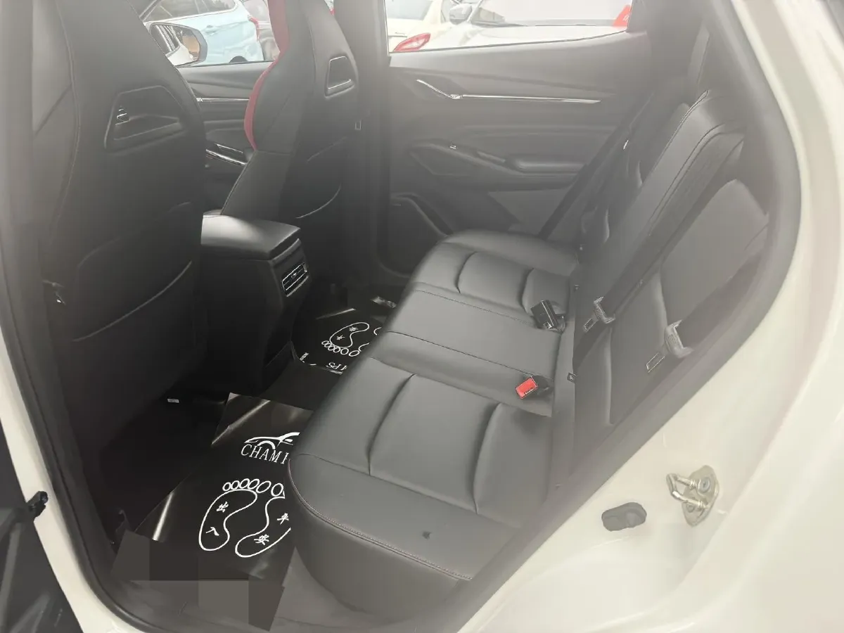 2024 ChangAn X5 PLUS 1.5T 188HP L4 7DCT,autocango,china used car exporter,china ev exporter,chinese used car exporter,chinese used ev exporter