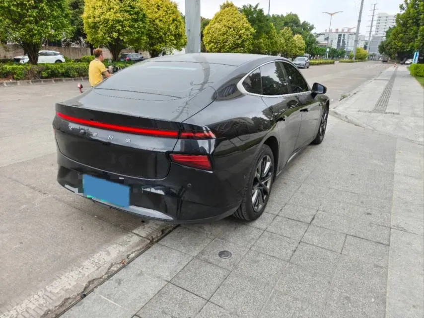 2022 DongFeng Forthing M7 2.0T 224HP L4 8AT,autocango,china used car exporter,china ev exporter,chinese used car exporter,chinese used ev exporter