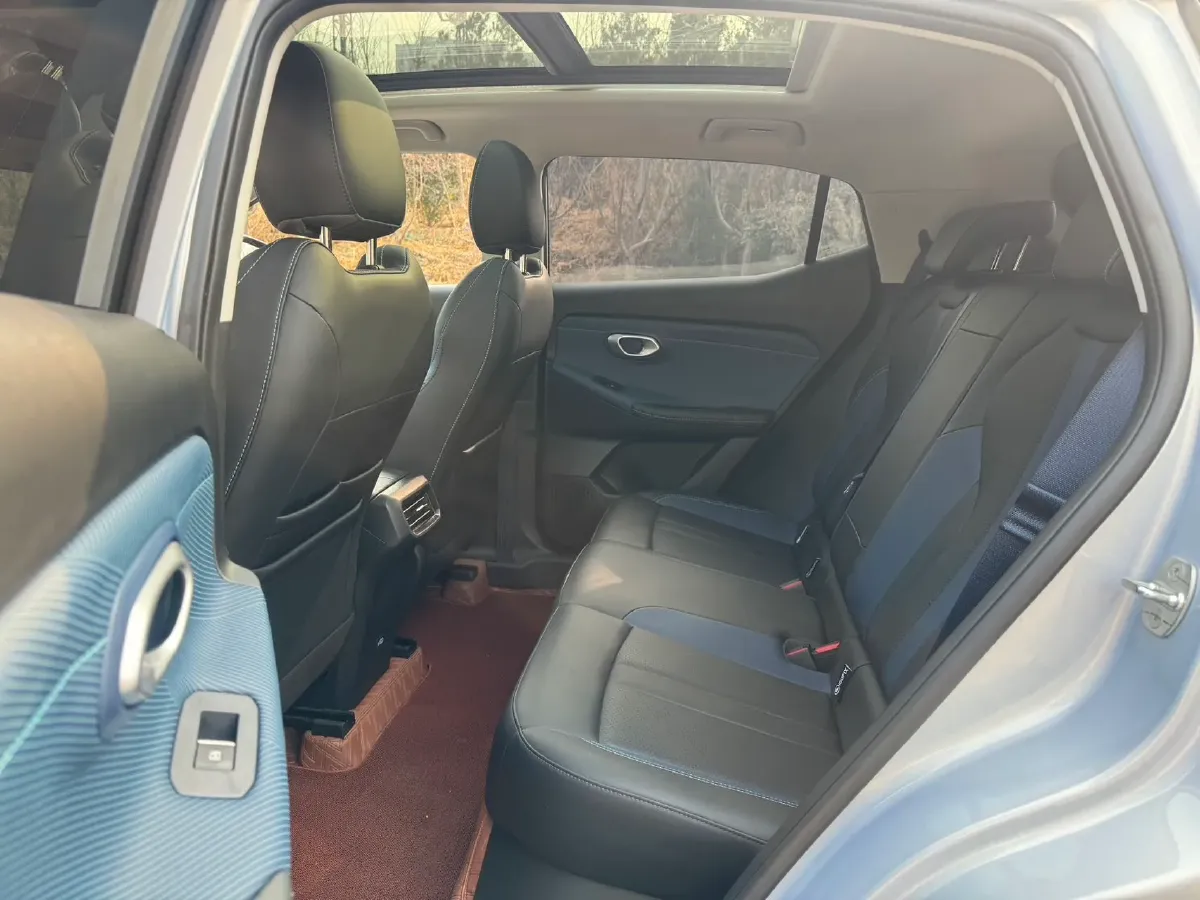 2023 GAC Trumpchi GS3 1.5T 177HP L4 7DCT,autocango,china used car exporter,china ev exporter,chinese used car exporter,chinese used ev exporter