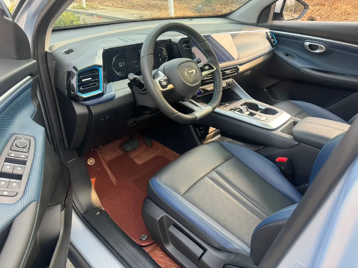 2023 GAC Trumpchi GS3 1.5T 177HP L4 7DCT,autocango,china used car exporter,china ev exporter,chinese used car exporter,chinese used ev exporter