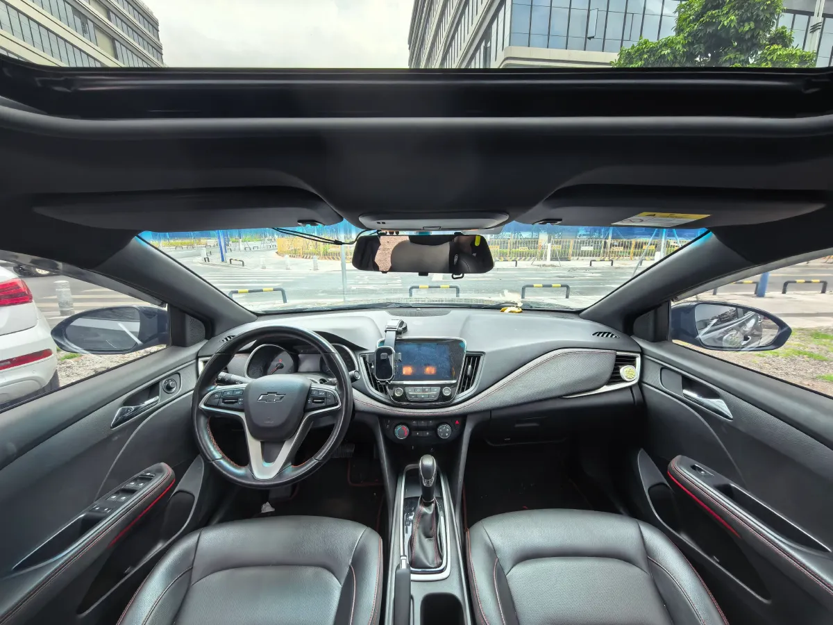 2020 Chevrolet Monza 1.3T 163HP L3 6AT,autocango,china used car exporter,china ev exporter,chinese used car exporter,chinese used ev exporter