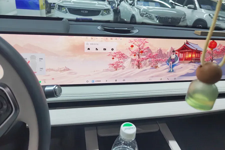 2024 Geely Galaxy E8 BEV 75.6KWH,autocango,china used car exporter,china ev exporter,chinese used car exporter,chinese used ev exporter