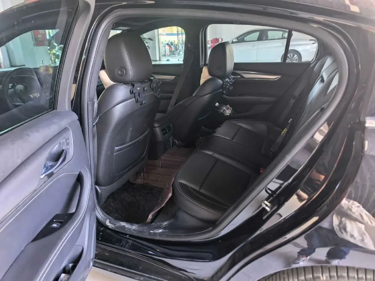 2022 Cadillac CT5 2.0T 237HP L4 10AT,autocango,china used car exporter,china ev exporter,chinese used car exporter,chinese used ev exporter