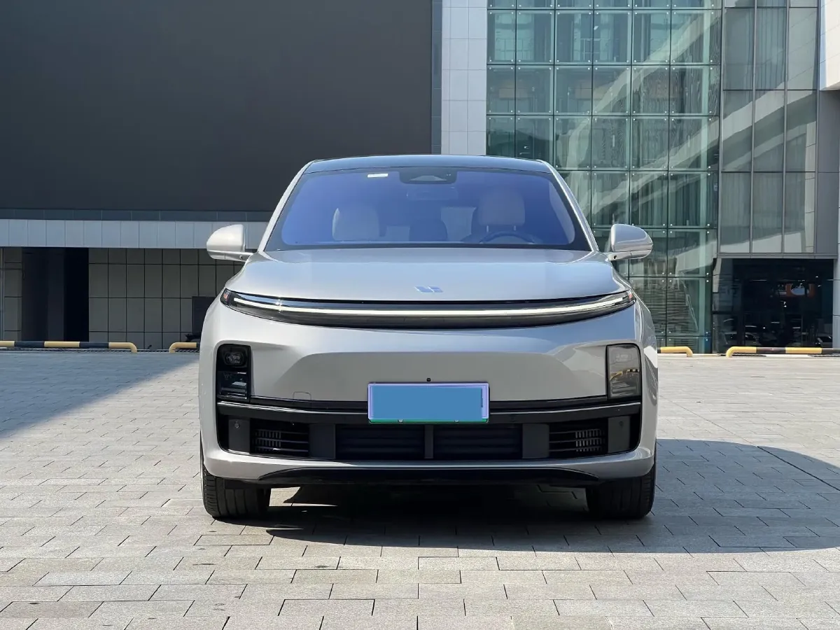 2023 Li L7 Range Extended 154HP REEV 40.9KWH,autocango,china used car exporter,china ev exporter,chinese used car exporter,chinese used ev exporter
